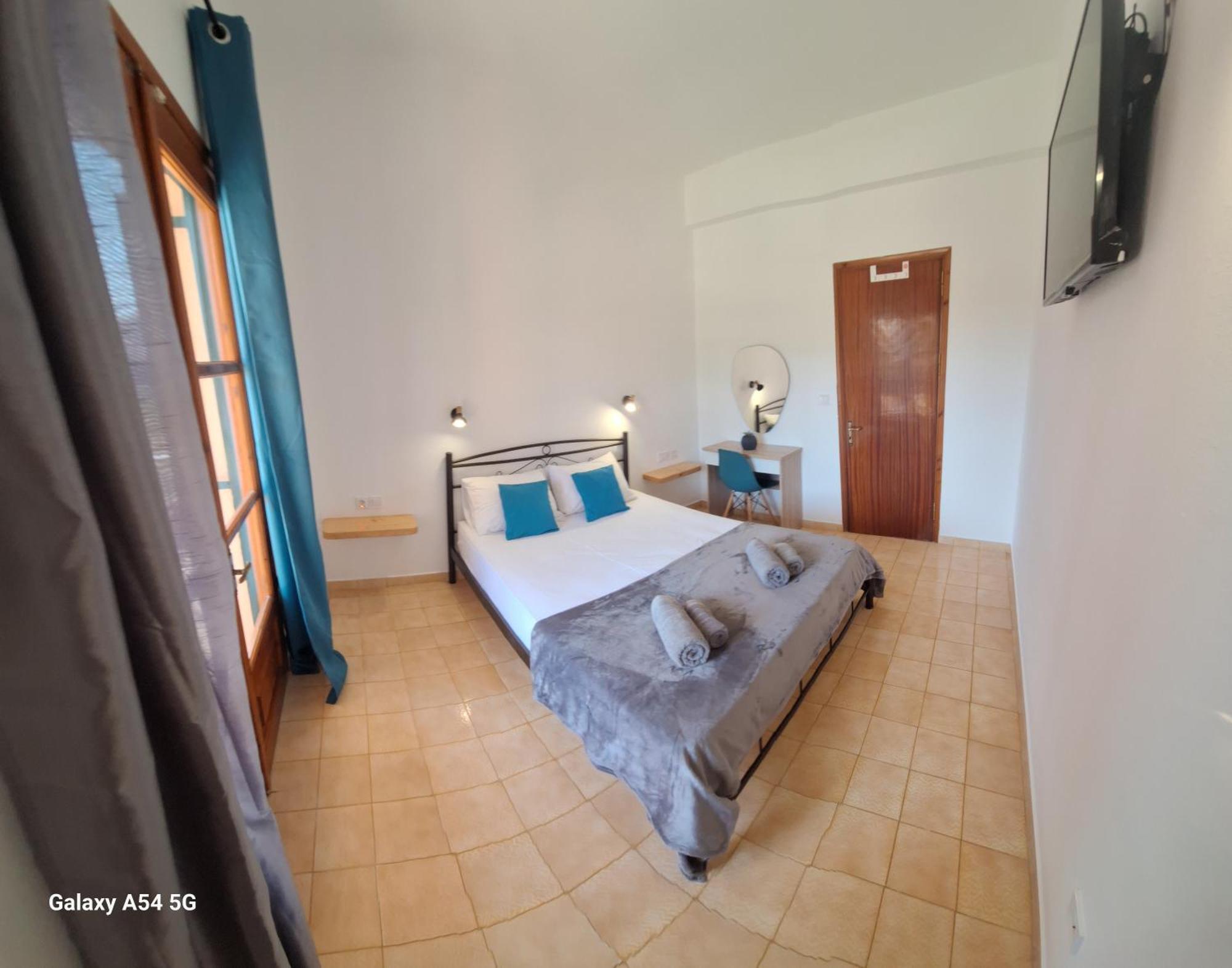 Gregory-vassilis Apartment